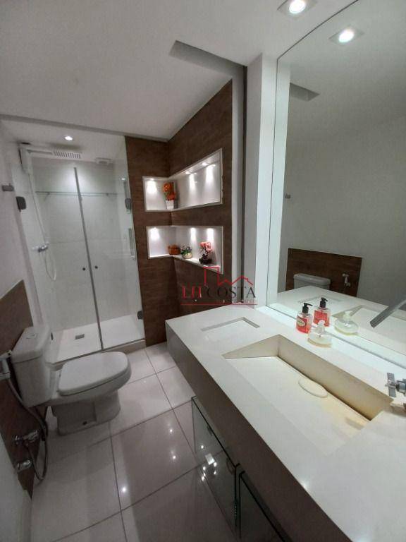 Apartamento à venda com 4 quartos, 235m² - Foto 8