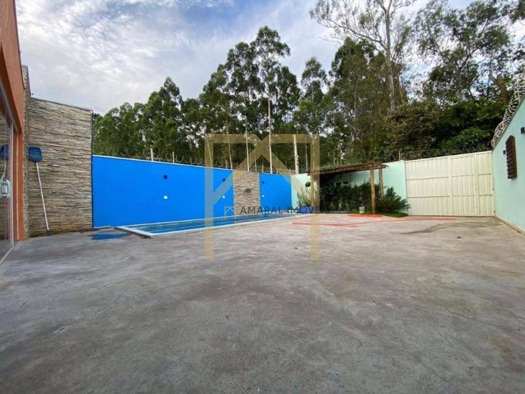 Chácara à venda com 4 quartos, 200m² - Foto 18