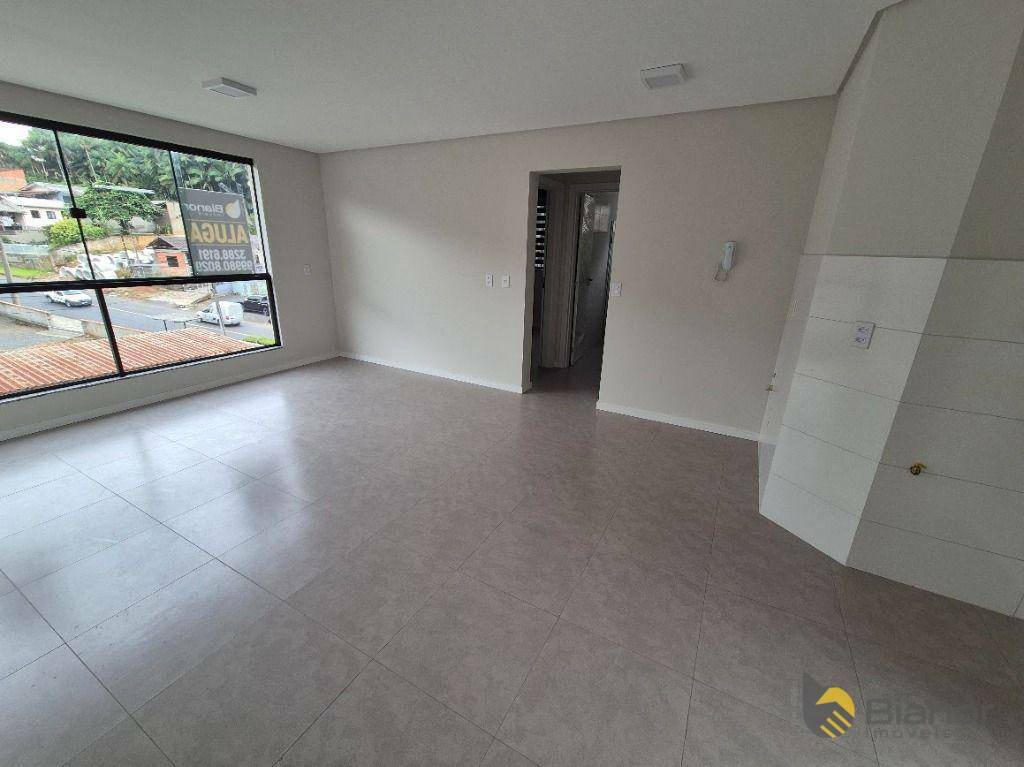 Apartamento à venda e aluguel com 2 quartos, 64m² - Foto 4