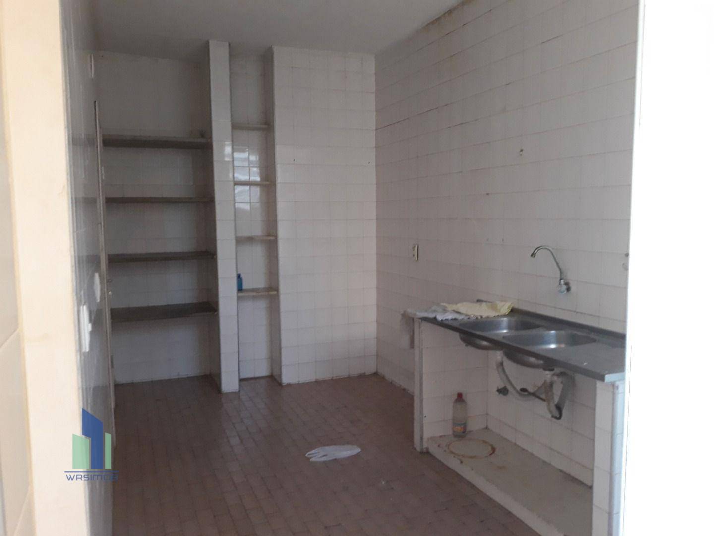 Apartamento à venda com 3 quartos, 64m² - Foto 11