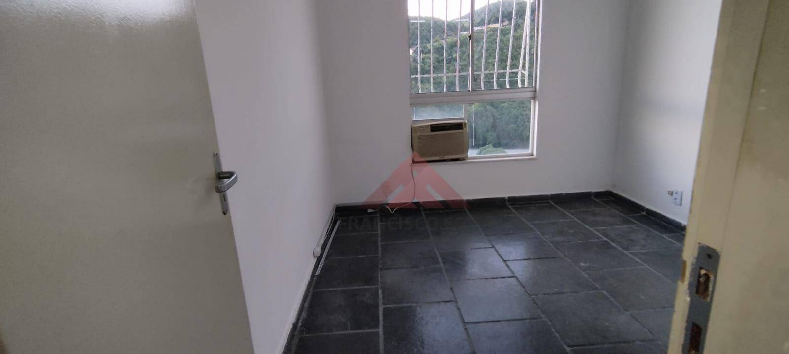 Apartamento à venda com 2 quartos, 62m² - Foto 7