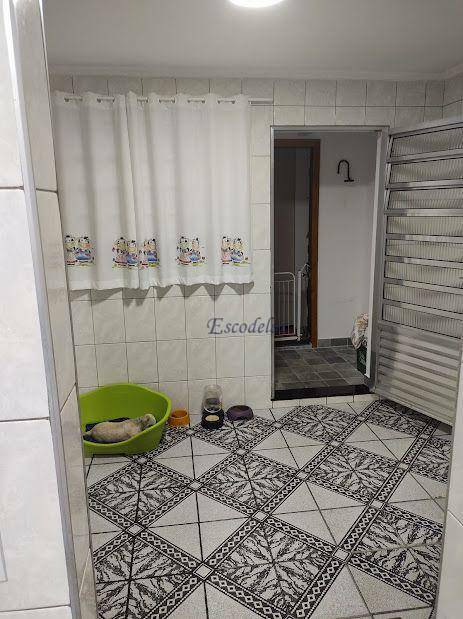 Sobrado à venda com 3 quartos, 200m² - Foto 23