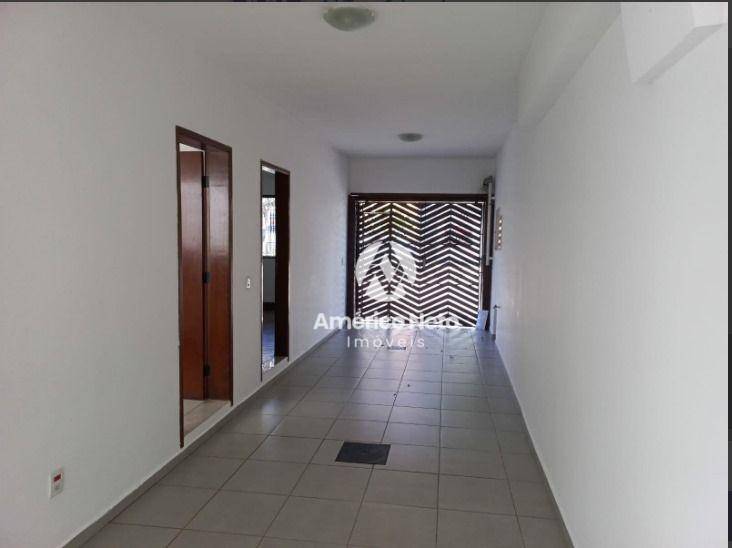 Sobrado à venda com 3 quartos, 250m² - Foto 2