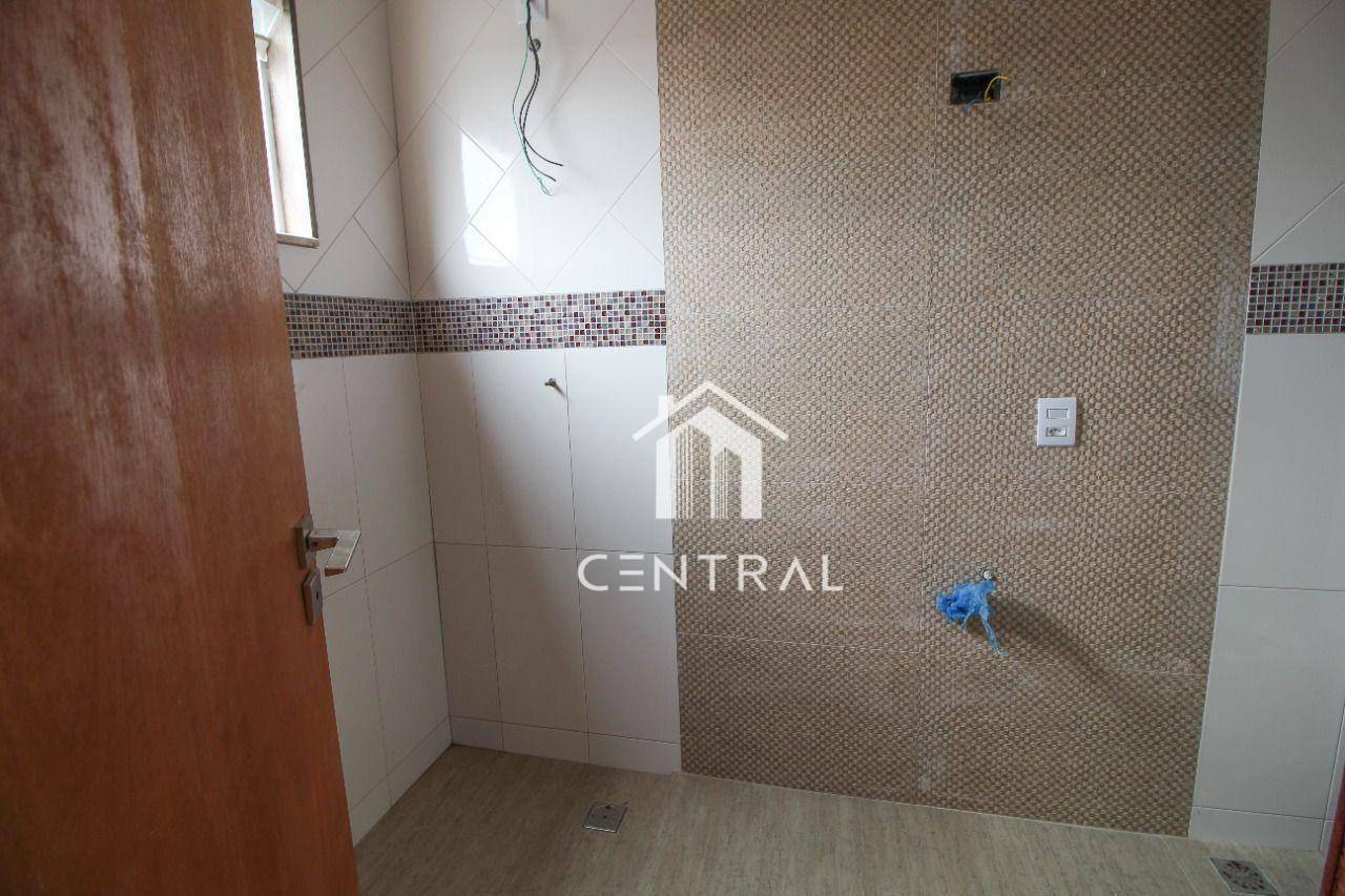 Casa à venda com 3 quartos, 250m² - Foto 12