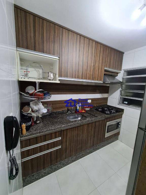 Apartamento à venda com 2 quartos, 70m² - Foto 7