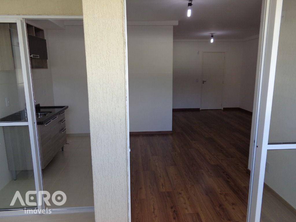 Apartamento à venda com 2 quartos, 57m² - Foto 9
