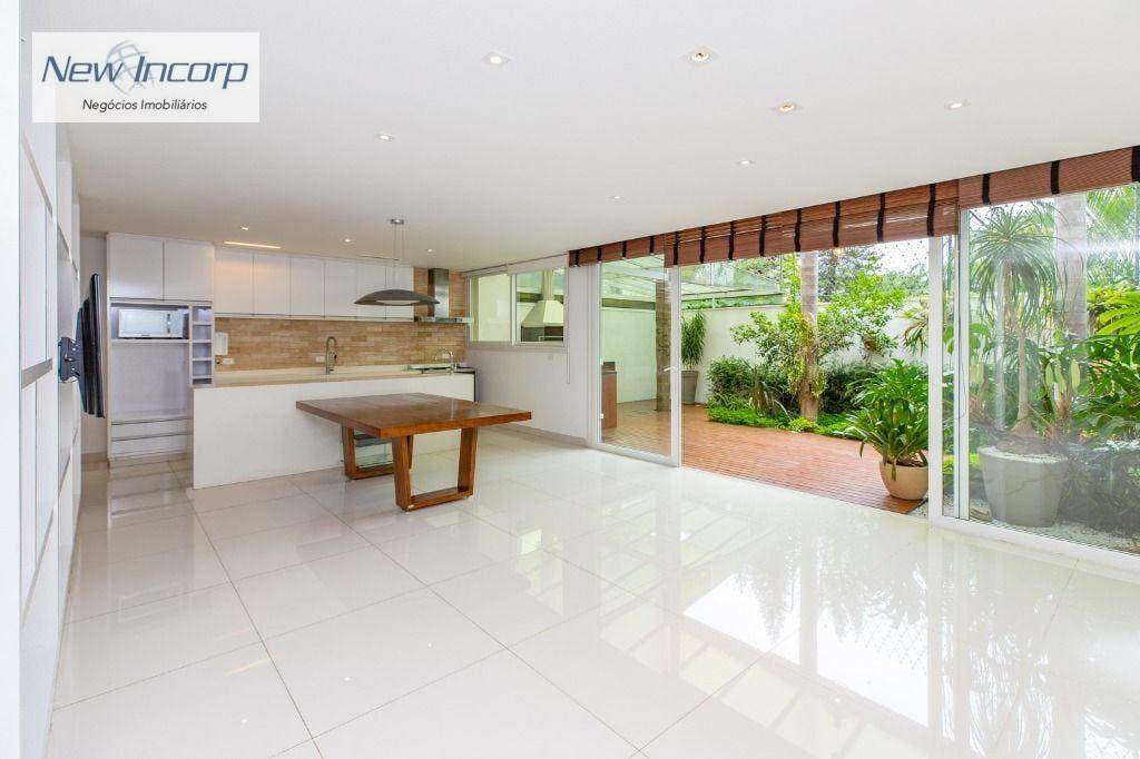 Casa à venda com 5 quartos, 275m² - Foto 4