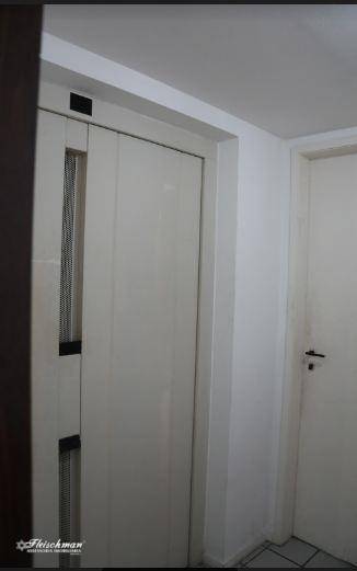 Apartamento à venda com 4 quartos, 190m² - Foto 2