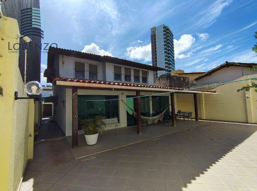 Casa de Condomínio para alugar com 4 quartos, 292m² - Foto 7