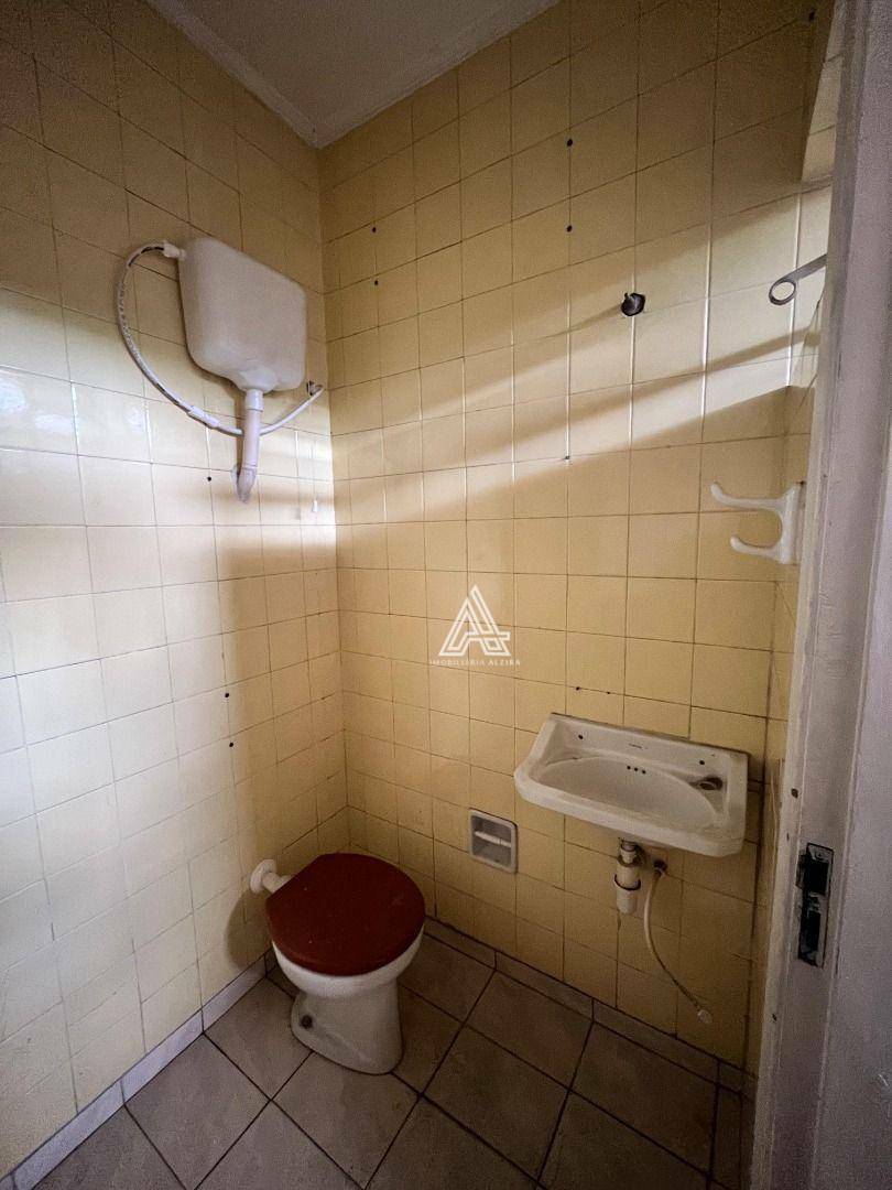 Sobrado à venda com 3 quartos, 250m² - Foto 56