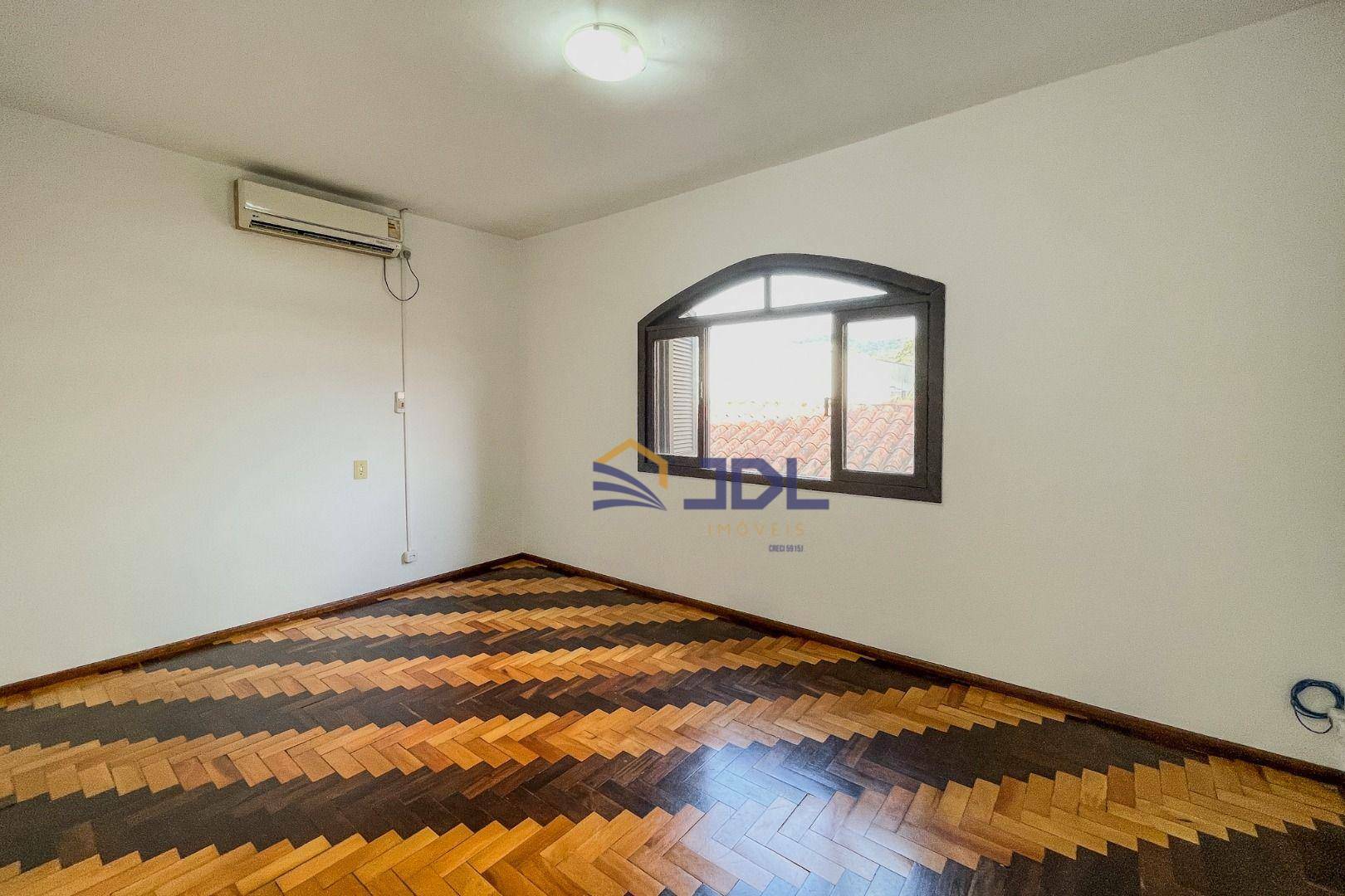 Casa à venda com 3 quartos, 167m² - Foto 16