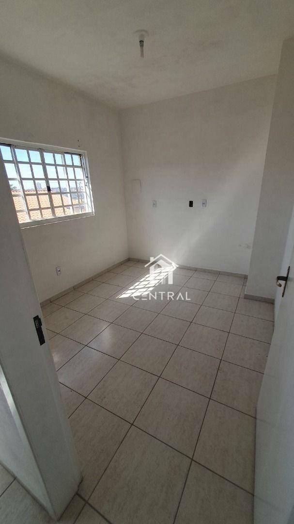 Casa à venda com 3 quartos, 200m² - Foto 16