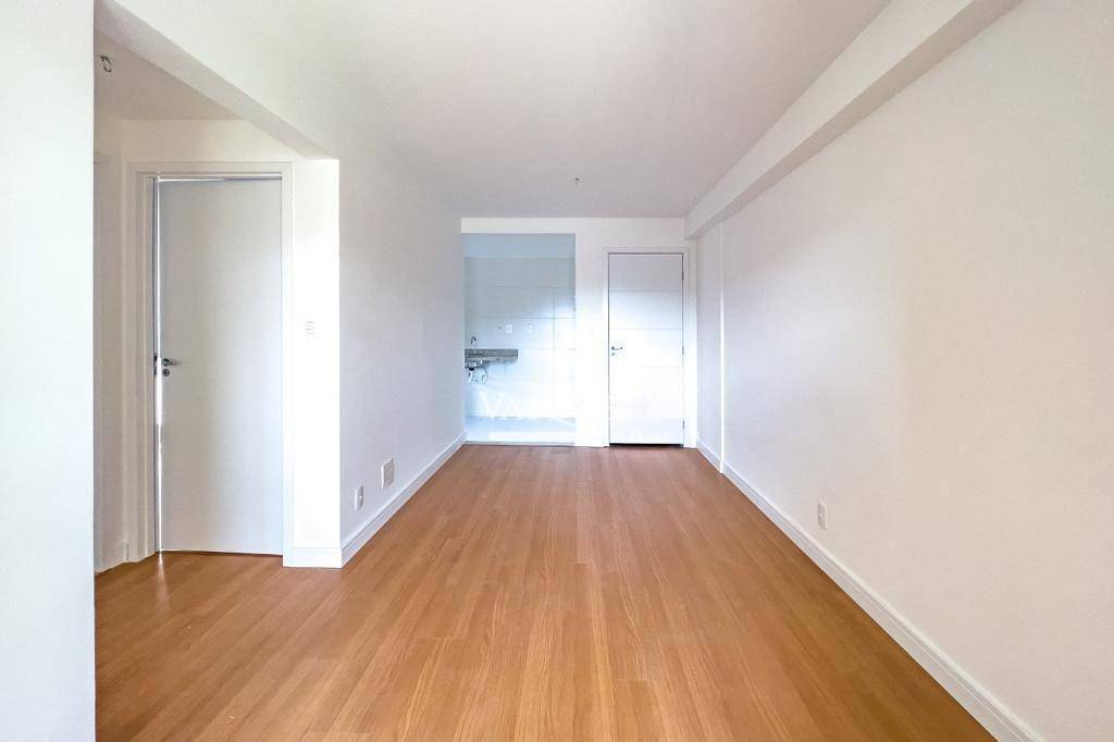 Apartamento para alugar com 2 quartos, 60m² - Foto 3