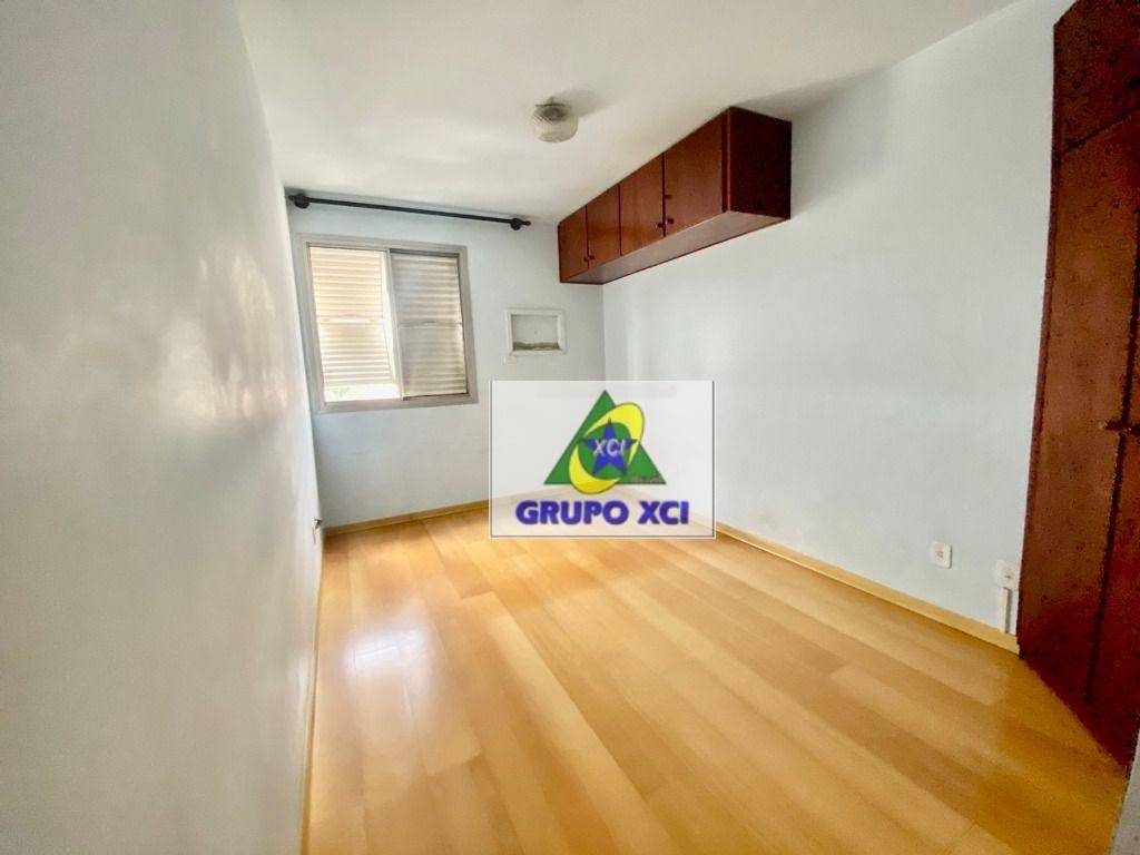 Apartamento à venda com 4 quartos, 140m² - Foto 33