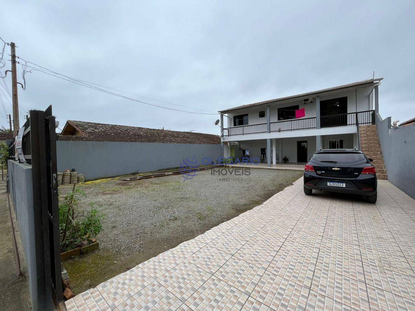 Sobrado à venda com 4 quartos, 150m² - Foto 1