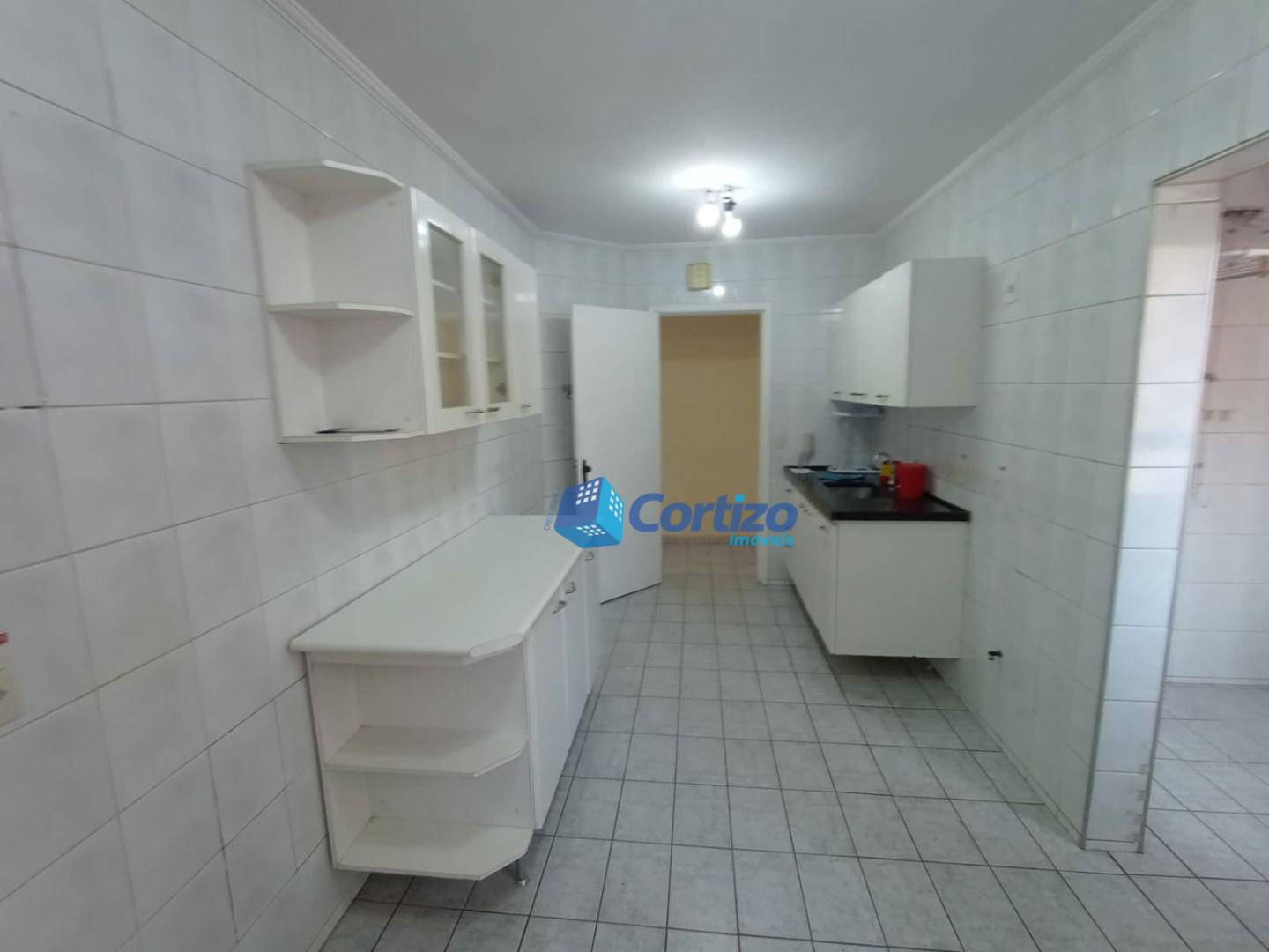 Apartamento à venda com 3 quartos, 96m² - Foto 15