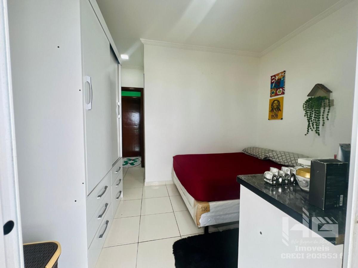 Apartamento à venda com 2 quartos, 75m² - Foto 11