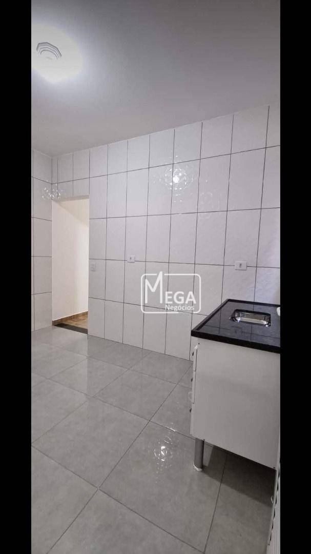 Casa à venda com 2 quartos, 125m² - Foto 4