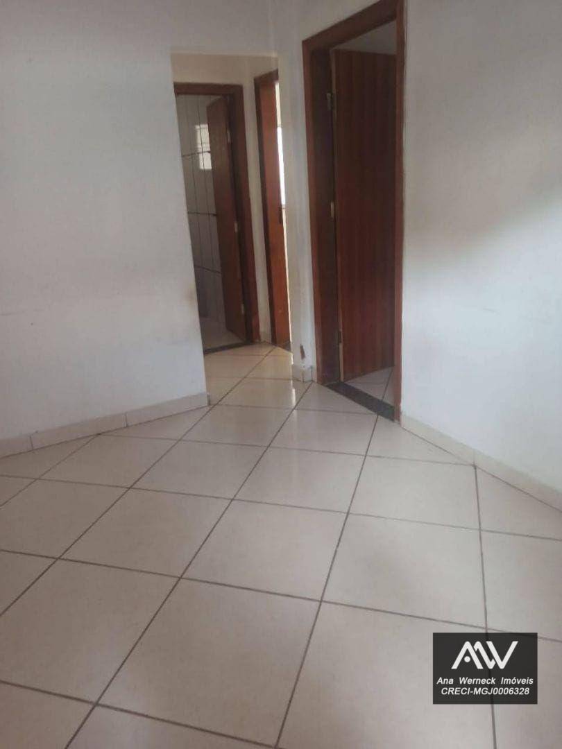 Apartamento à venda com 2 quartos, 64m² - Foto 6