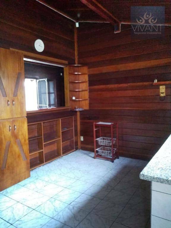 Casa à venda com 3 quartos, 170m² - Foto 3