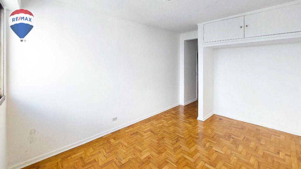 Apartamento para alugar com 2 quartos, 155m² - Foto 11