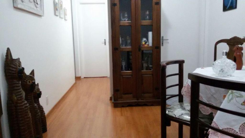 Apartamento à venda com 3 quartos, 80m² - Foto 2