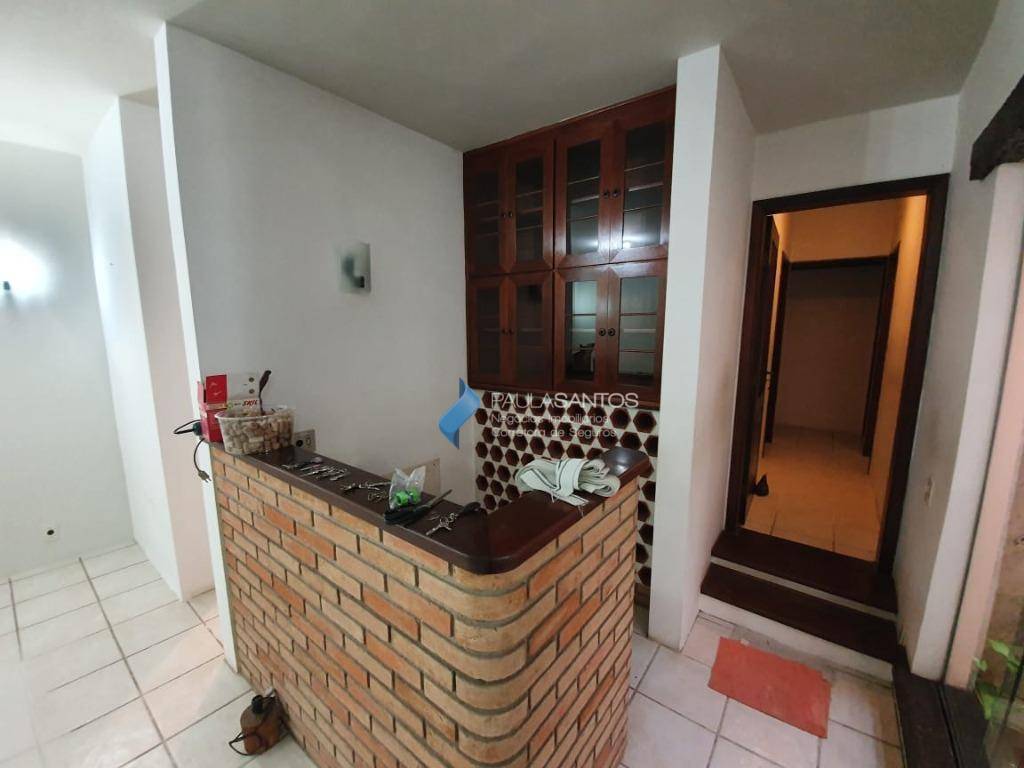 Casa à venda com 3 quartos, 208m² - Foto 25