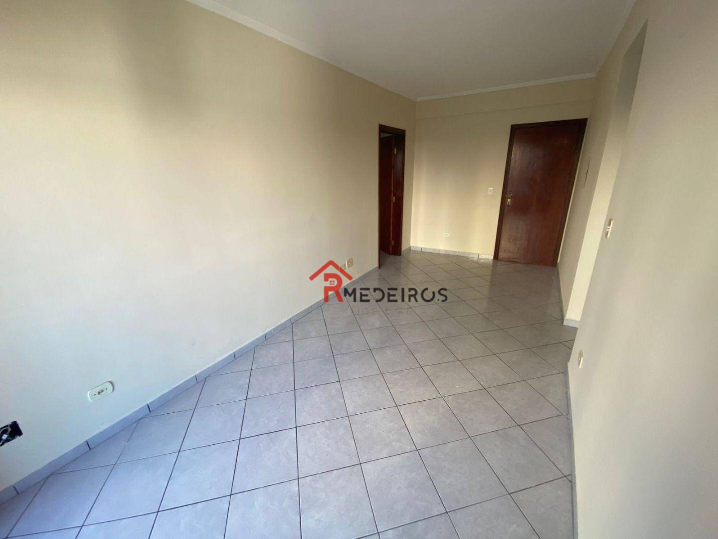 Apartamento para alugar com 1 quarto, 54m² - Foto 3