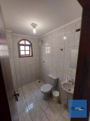 Casa à venda com 2 quartos, 167m² - Foto 2