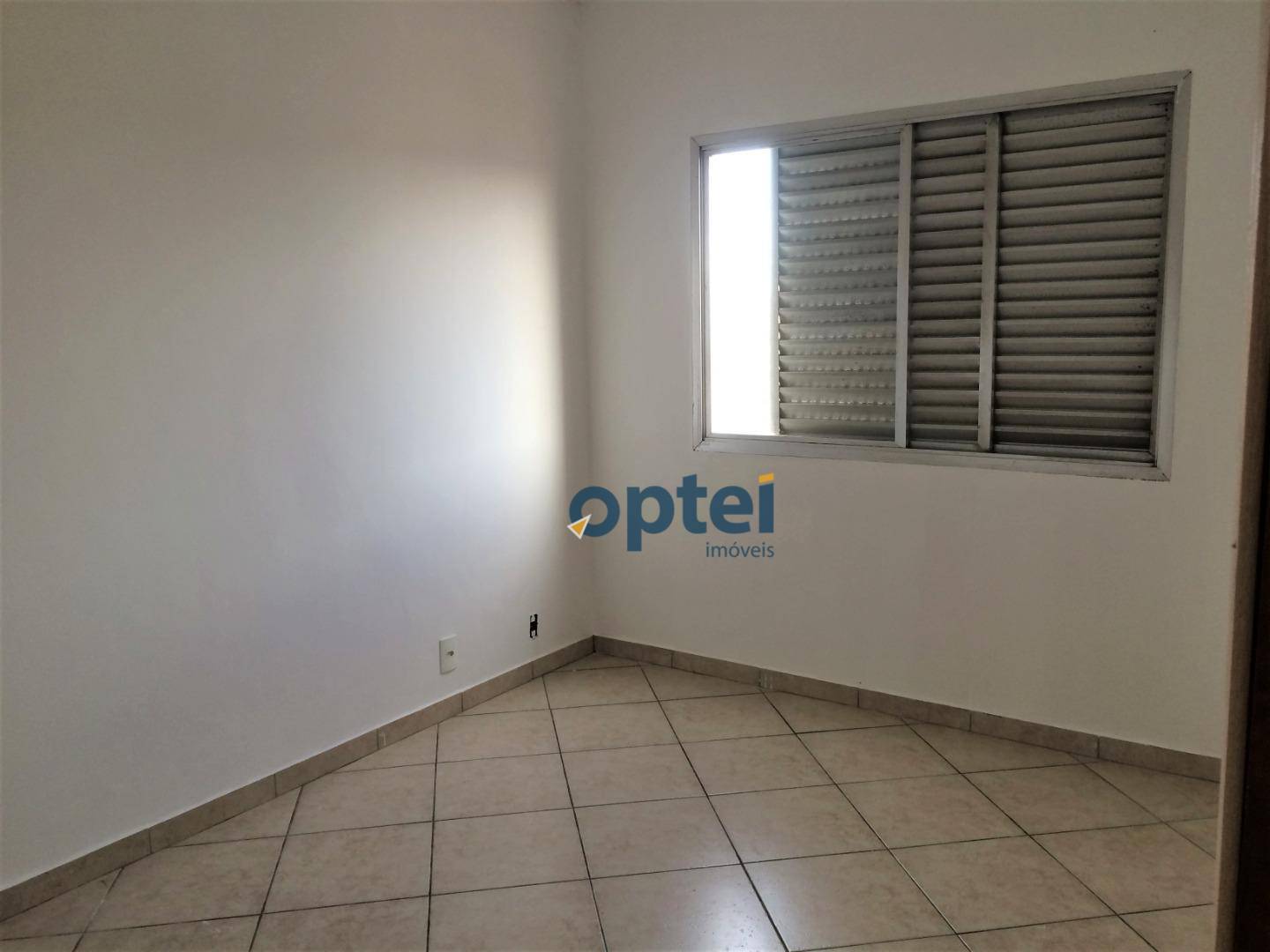 Apartamento à venda com 2 quartos, 56m² - Foto 1