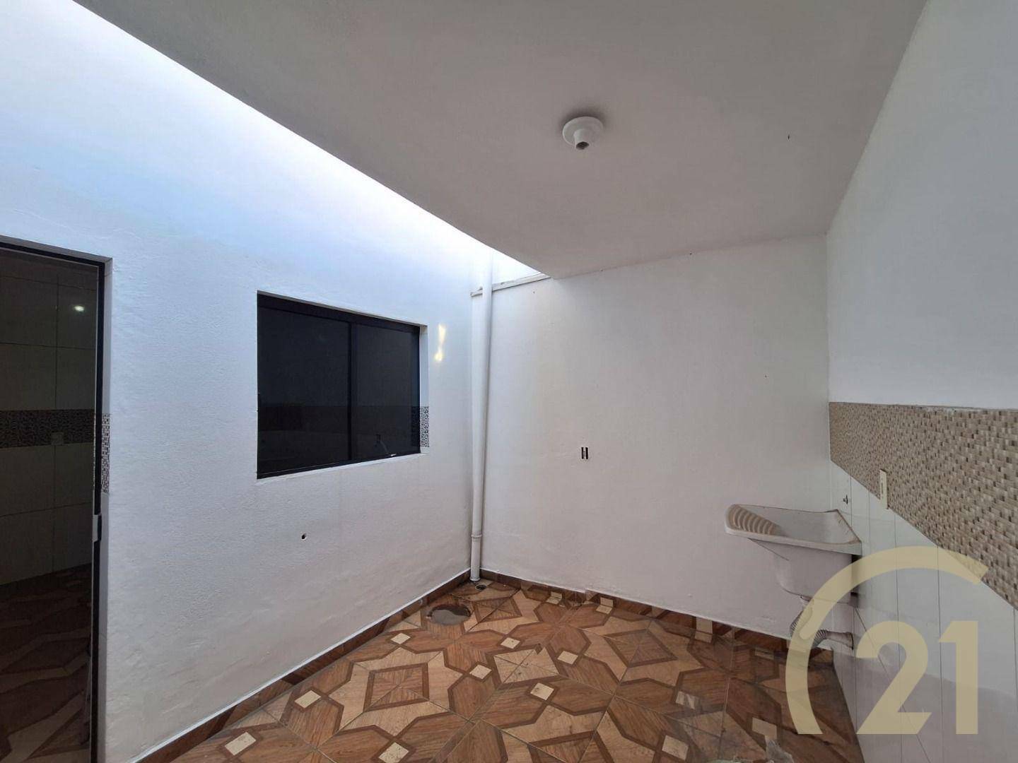 Casa à venda com 2 quartos, 74m² - Foto 8