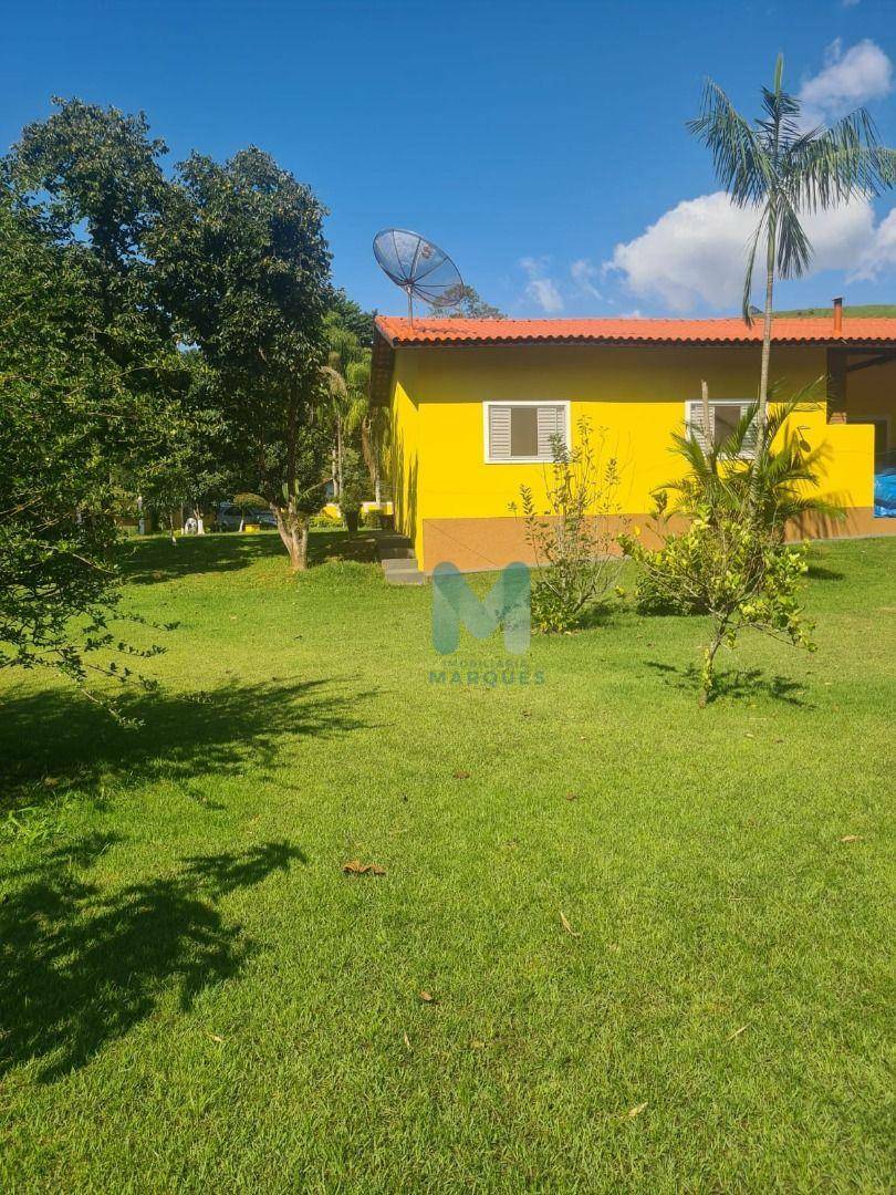 Chácara à venda com 5 quartos, 600m² - Foto 4