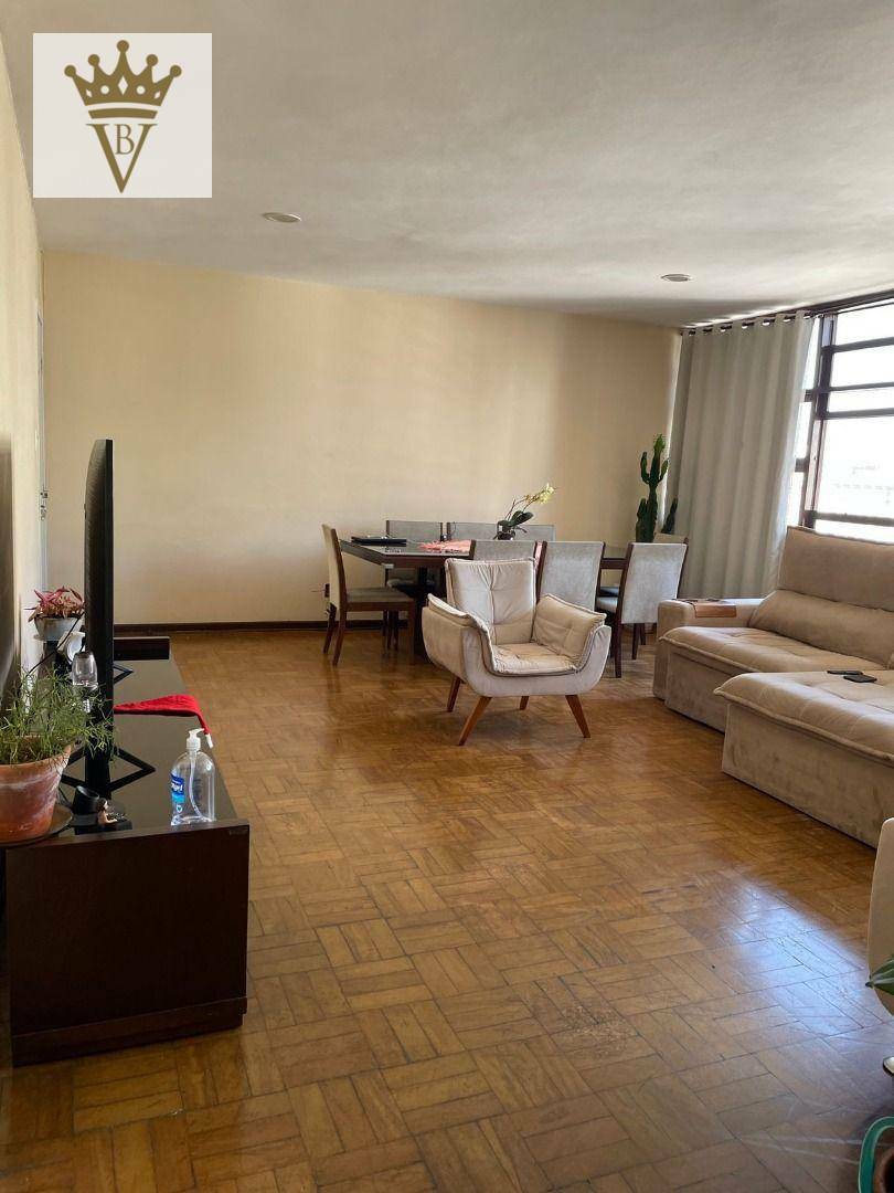 Apartamento à venda com 4 quartos, 170m² - Foto 1