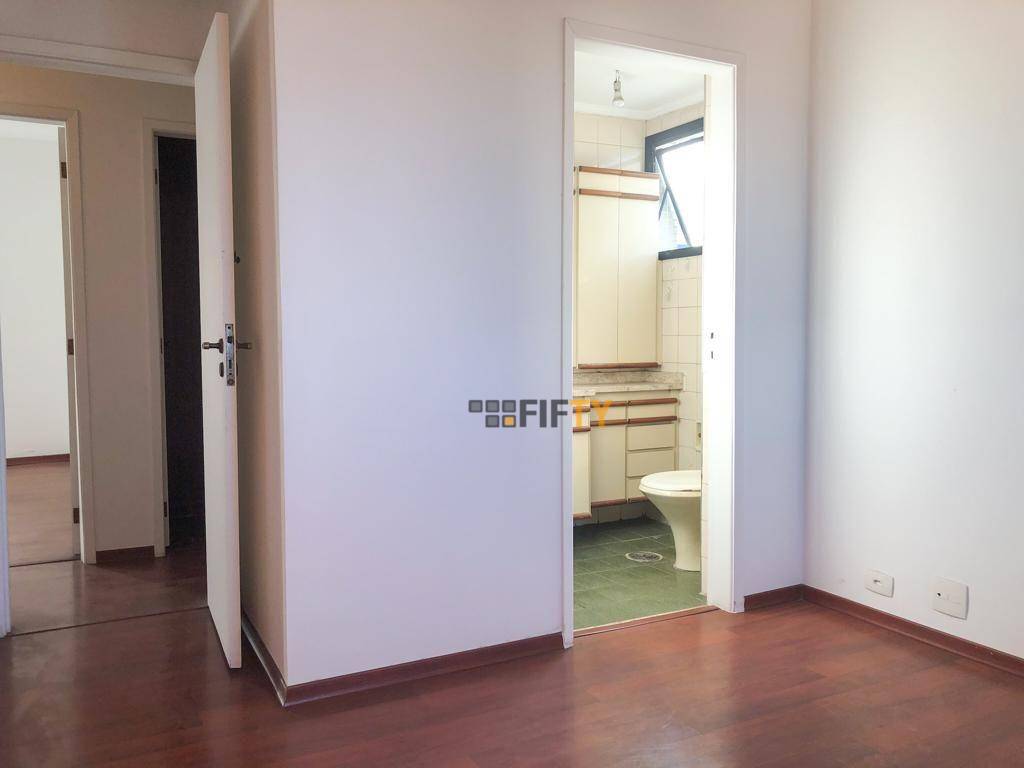 Apartamento à venda com 3 quartos, 100m² - Foto 27