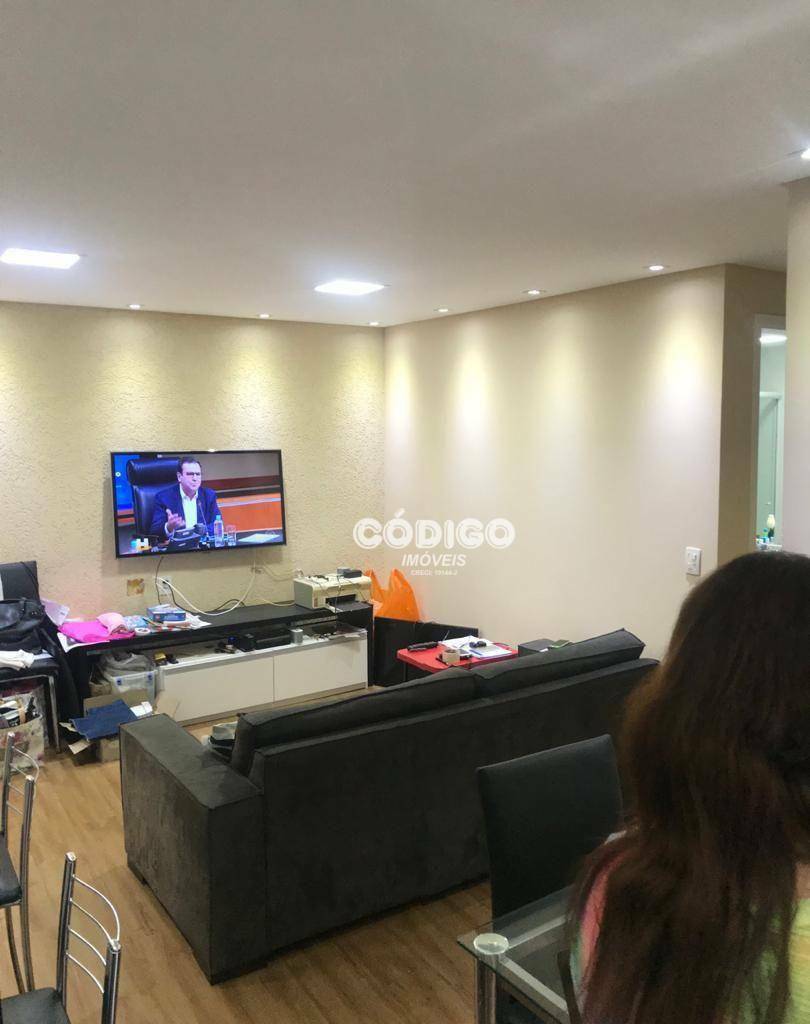 Apartamento à venda com 2 quartos, 70m² - Foto 8