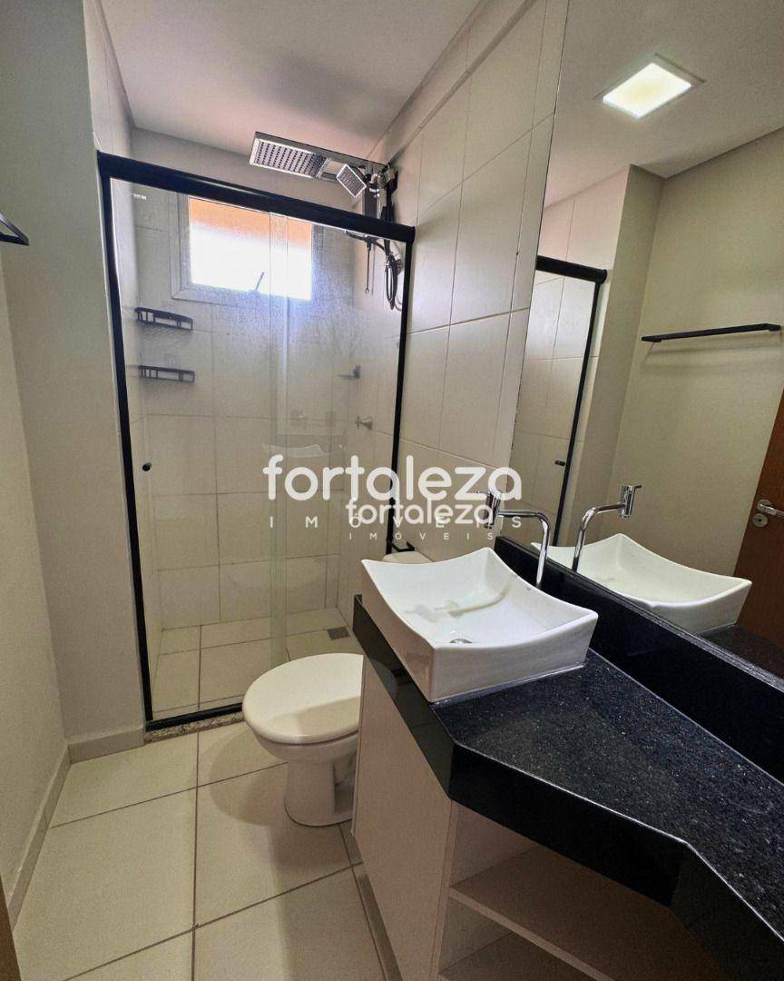 Apartamento para alugar com 2 quartos, 52m² - Foto 12