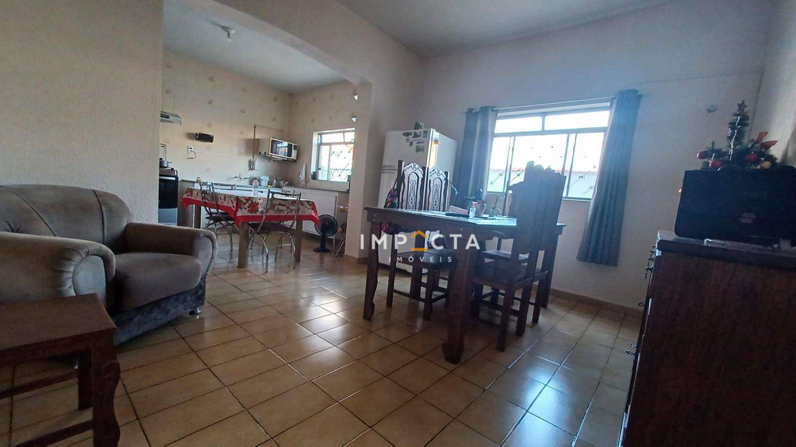 Sobrado à venda com 3 quartos, 230m² - Foto 4