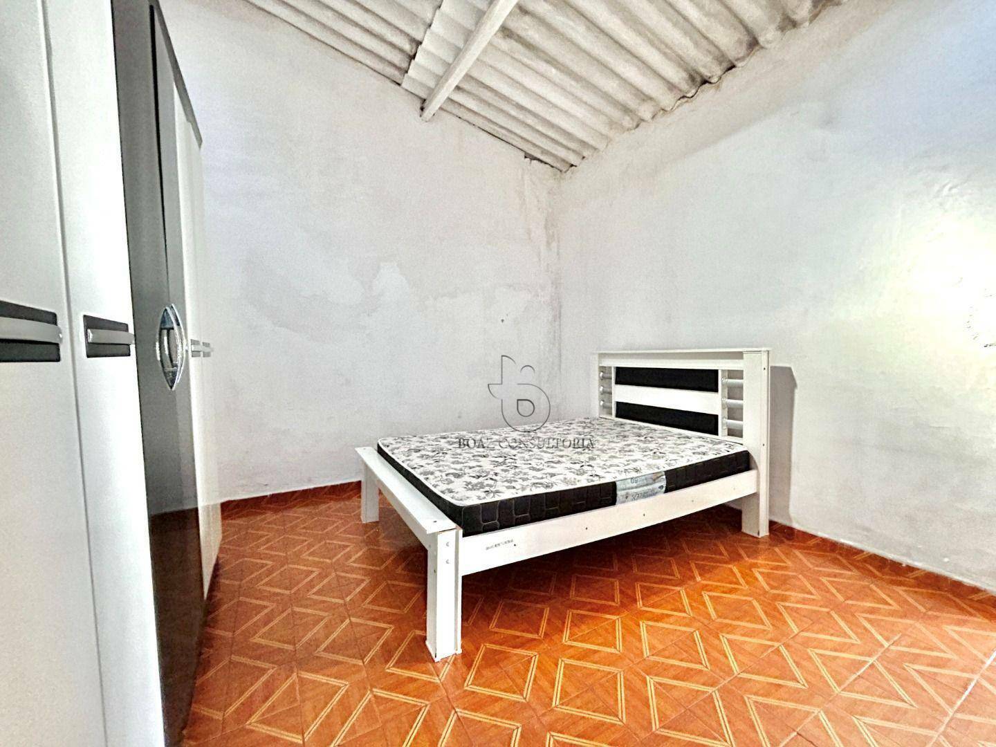 Casa à venda com 3 quartos, 300m² - Foto 15