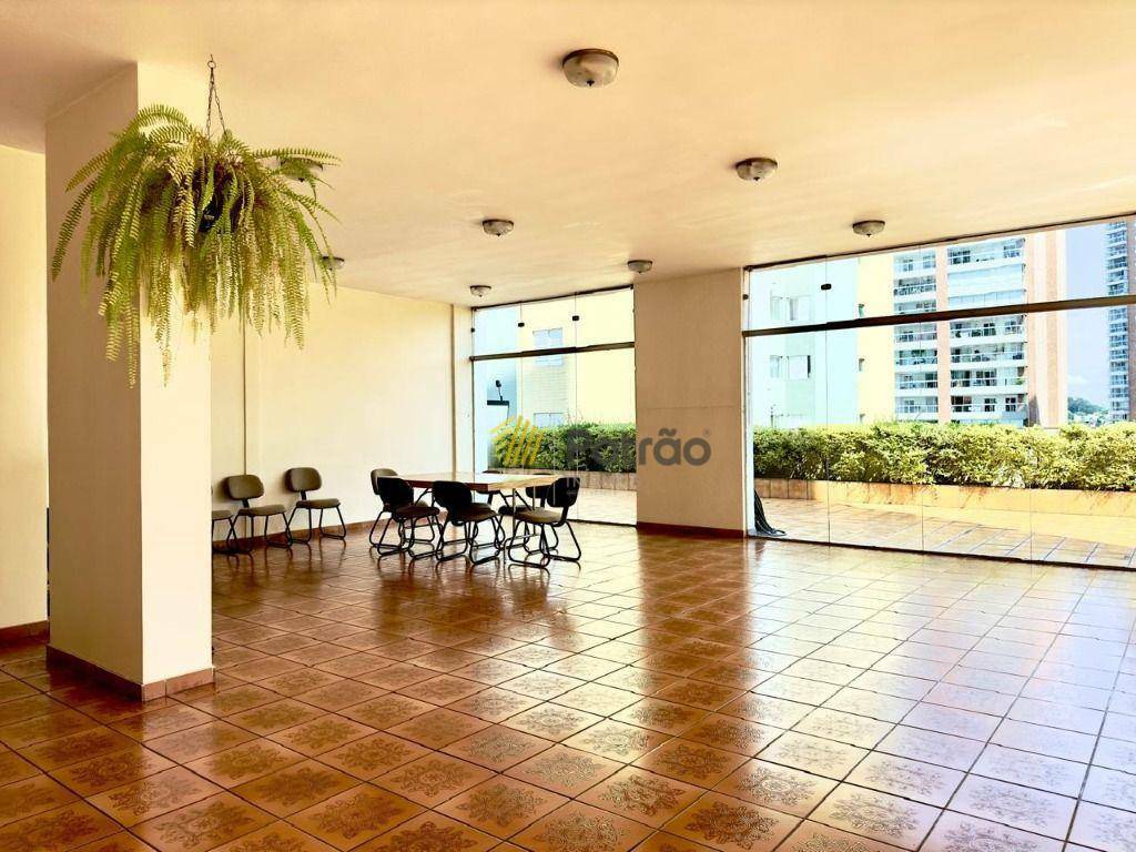 Apartamento à venda com 3 quartos, 127m² - Foto 16