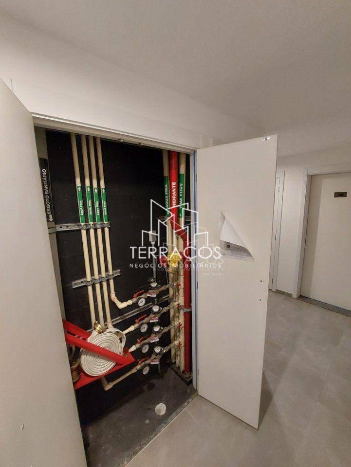 Apartamento à venda com 3 quartos, 61m² - Foto 22