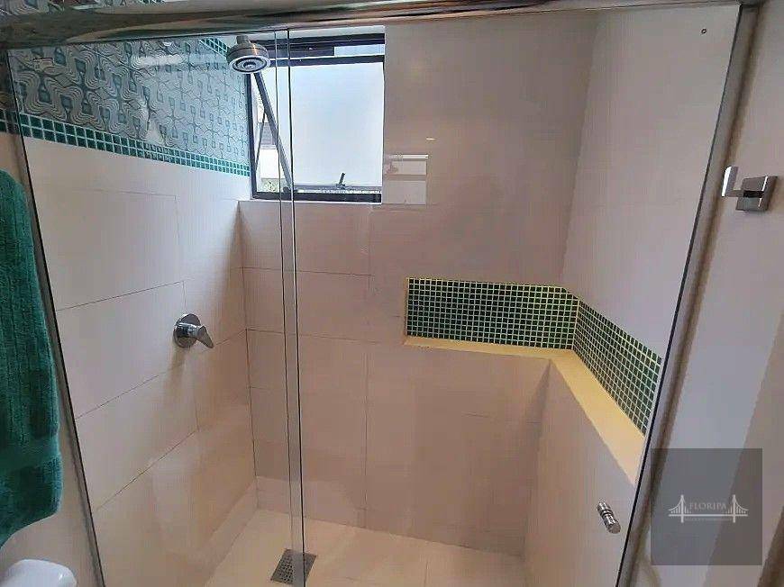 Apartamento à venda com 2 quartos, 75m² - Foto 16