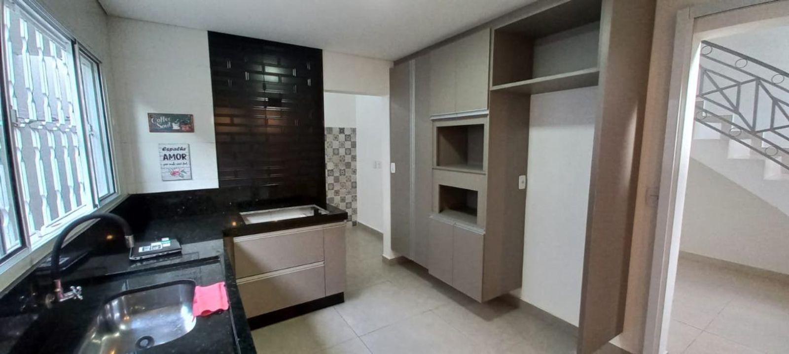 Casa à venda com 3 quartos, 170m² - Foto 12