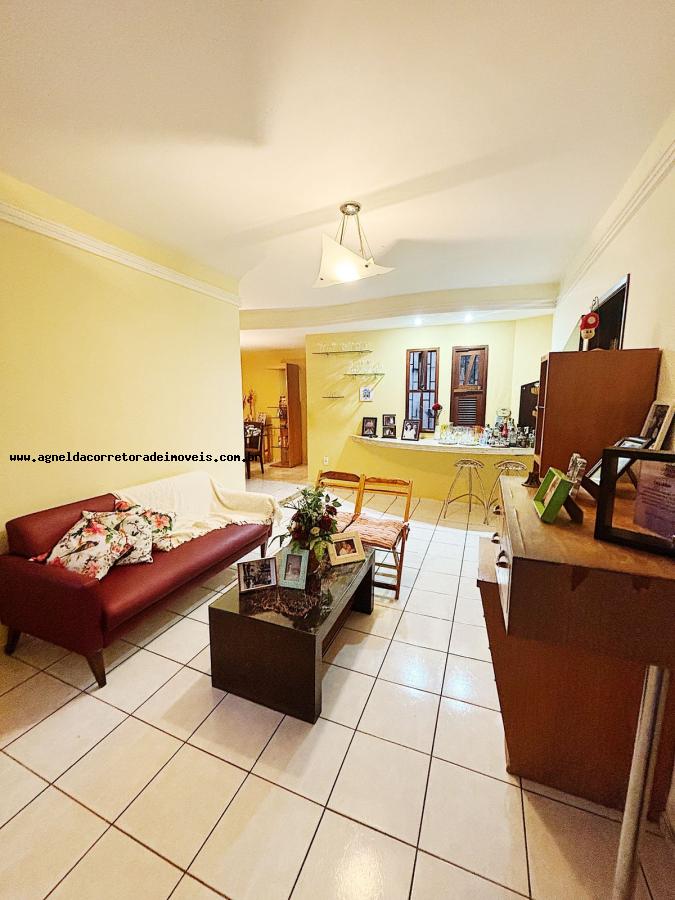 Apartamento à venda com 4 quartos, 176m² - Foto 1