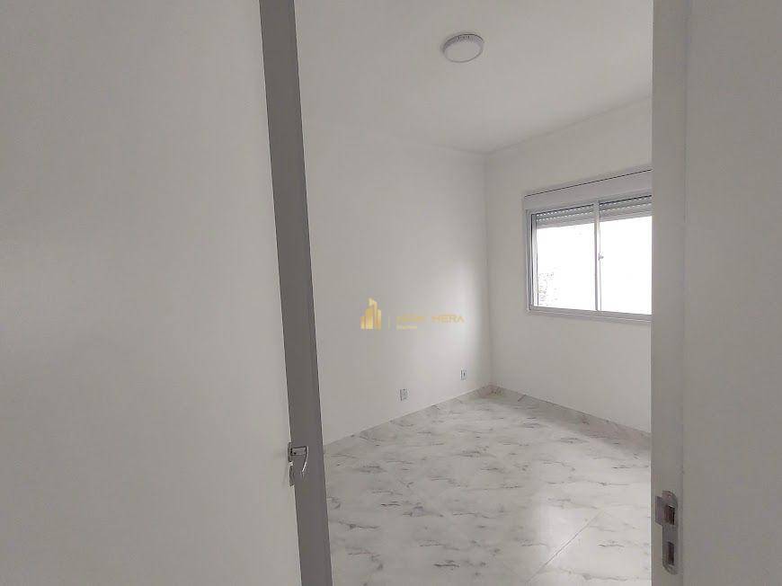 Apartamento à venda com 2 quartos, 48m² - Foto 4