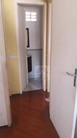 Apartamento à venda com 2 quartos, 60m² - Foto 4