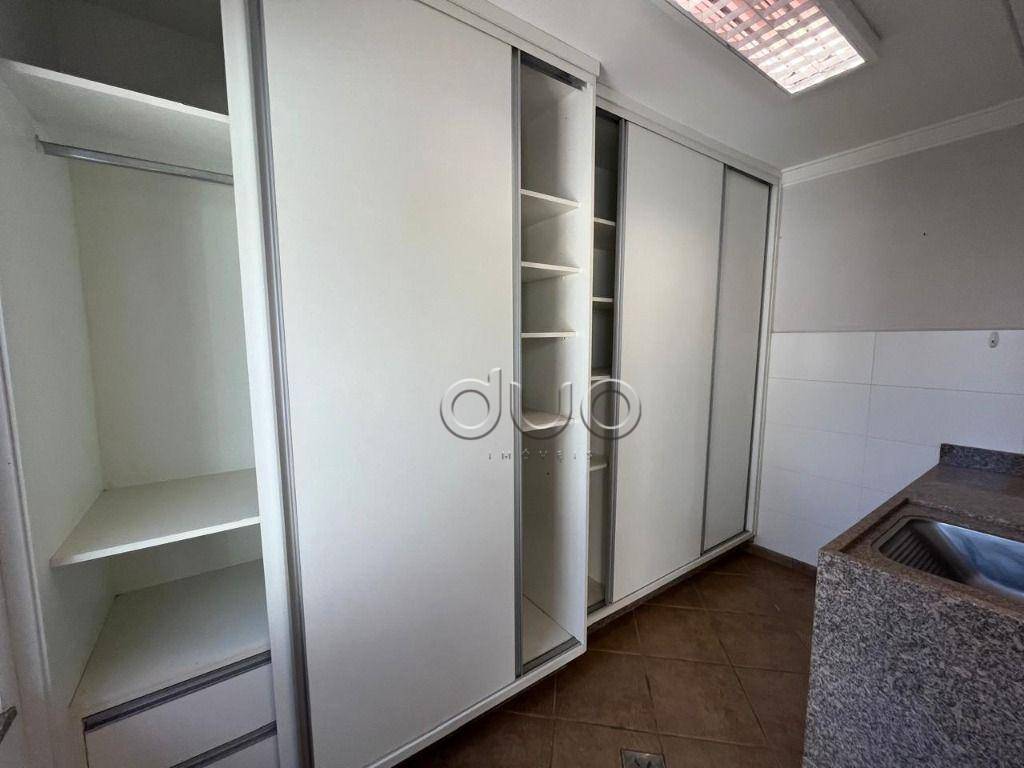 Casa à venda com 3 quartos, 196m² - Foto 37