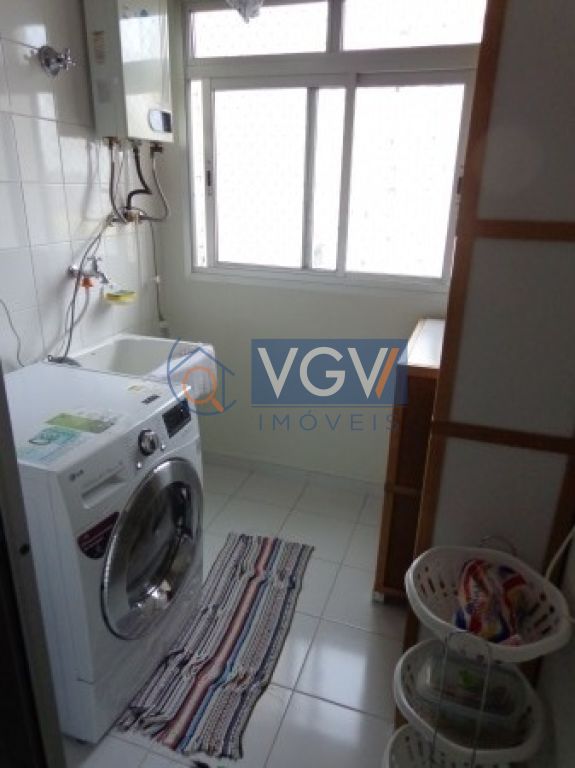 Apartamento à venda com 3 quartos, 66m² - Foto 11