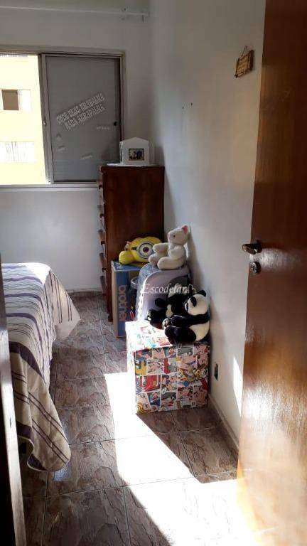 Apartamento à venda com 2 quartos, 72m² - Foto 5