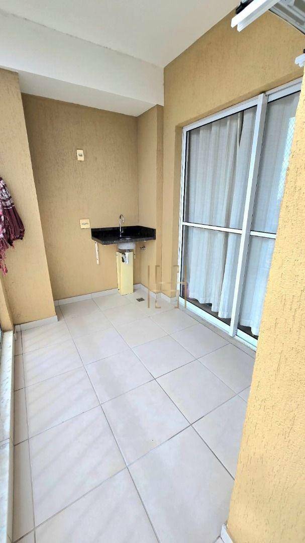 Apartamento à venda com 3 quartos, 83m² - Foto 11