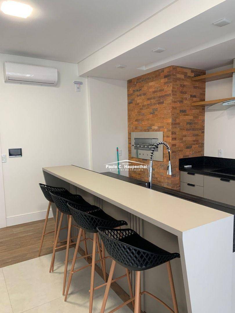 Apartamento à venda com 3 quartos, 137m² - Foto 9